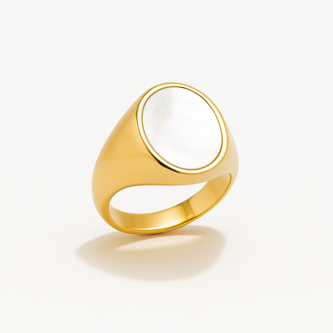 The Chunky Signet Ring